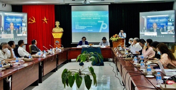Conducting in depth researches and exchanges to deepen vietnam-china relations
